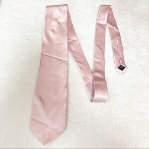 Pink silk tie satin George